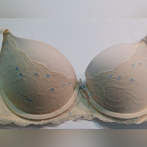 Lovable Other - Padded Lace Underwire Bra - Beige and Light Blue